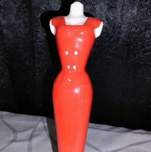 Barbie Elegant Red Sleeveless Dress Form